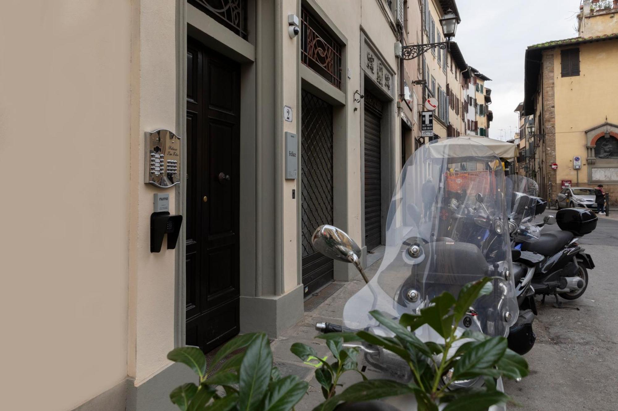 Apartahotel Numa Felice